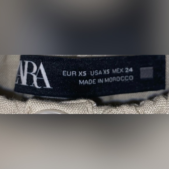 ZARA BEIGE CROPPED RUFFLE TOP SIZE XS - Picture 3 of 3